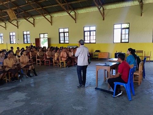 SOSIALISASI KESEHATAN REPRODUKSI